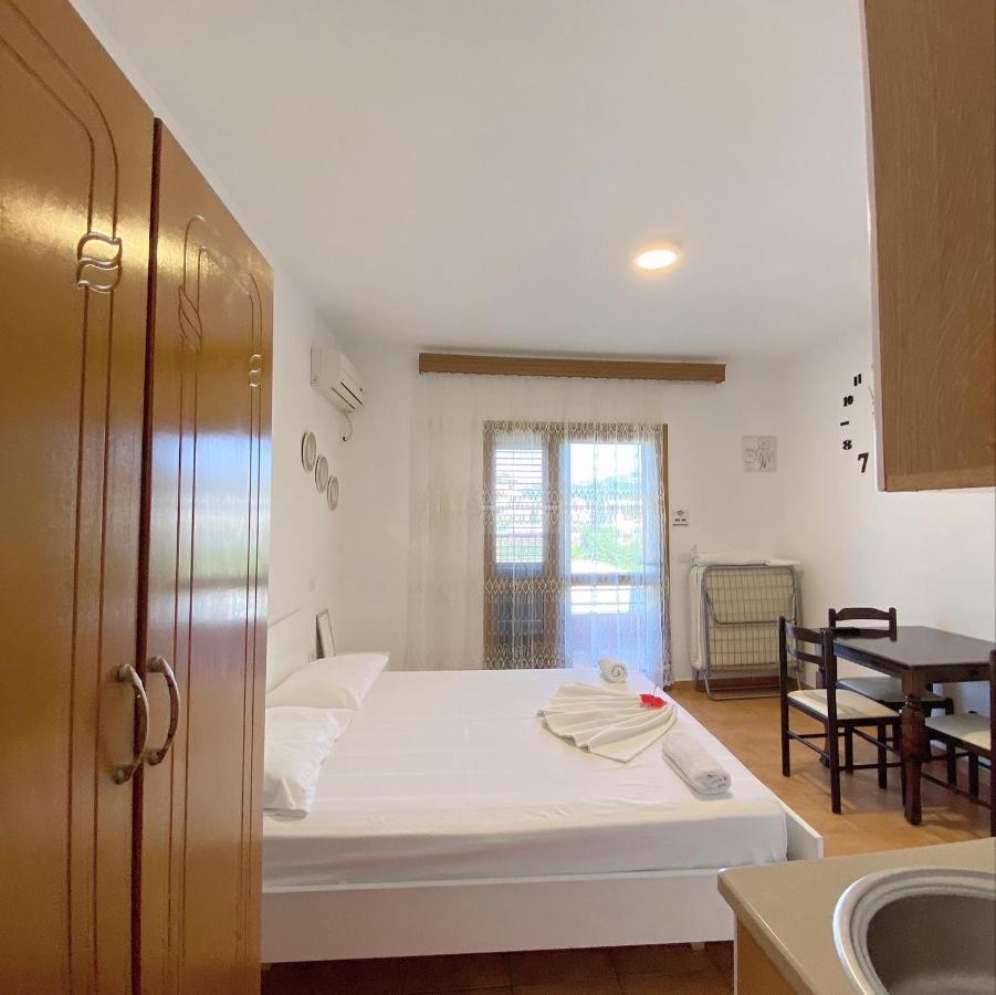Vila Arlind Vlore Exterior photo
